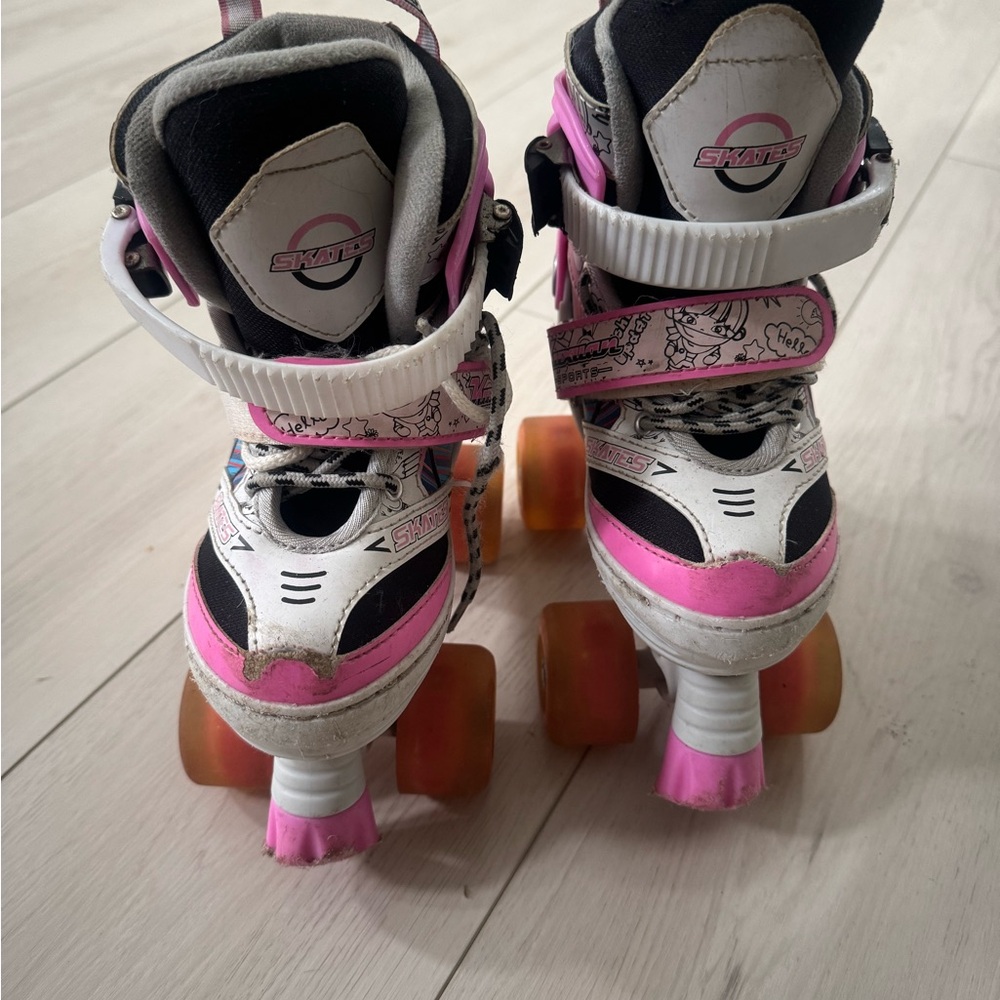 Roller Skates Pink and White adjustable size 10-13